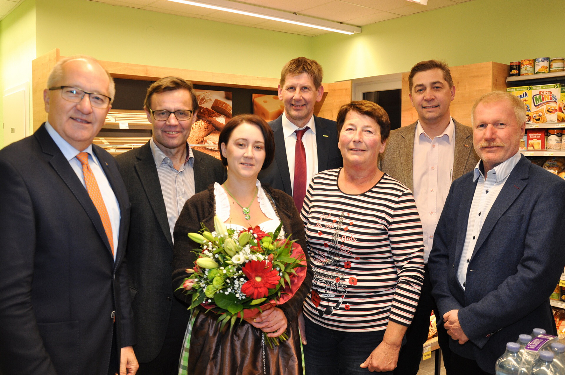 Nah Frisch Neueröffnung nach Übersiedelung in Gerolding KASTNER Gruppe